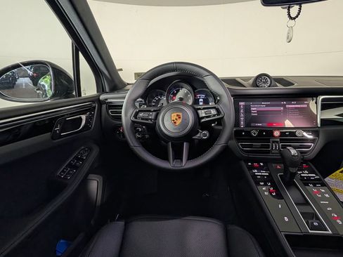 New 2026 Porsche Macan S AWD/4WD image 21