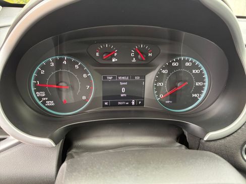 Used 2024 Chevrolet Malibu LT image 41