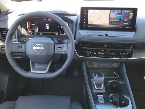 New 2026 Nissan Rogue Platinum w/ Platinum Premium Package AWD/4WD image 8