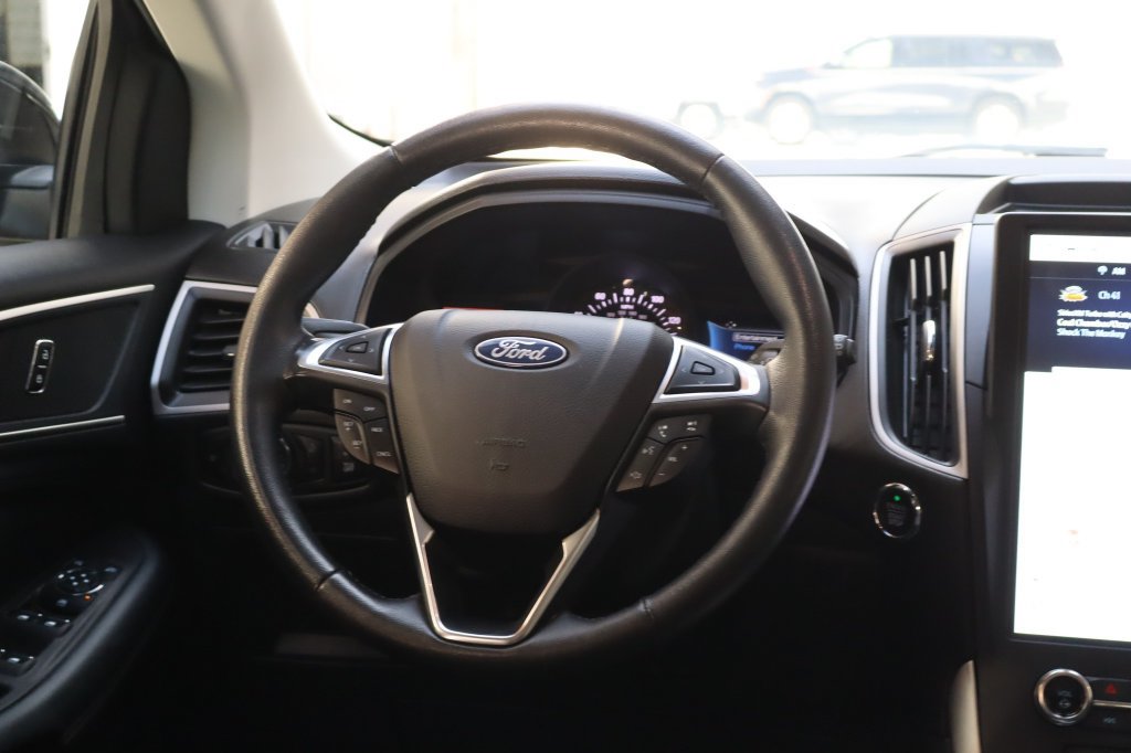 Used 2024 Ford Edge SEL w/ Convenience Package AWD/4WD image 30