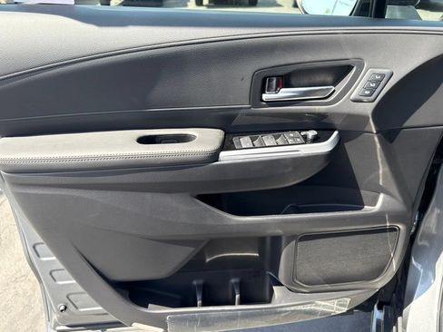 New 2026 Toyota Sienna Platinum AWD/4WD image 17