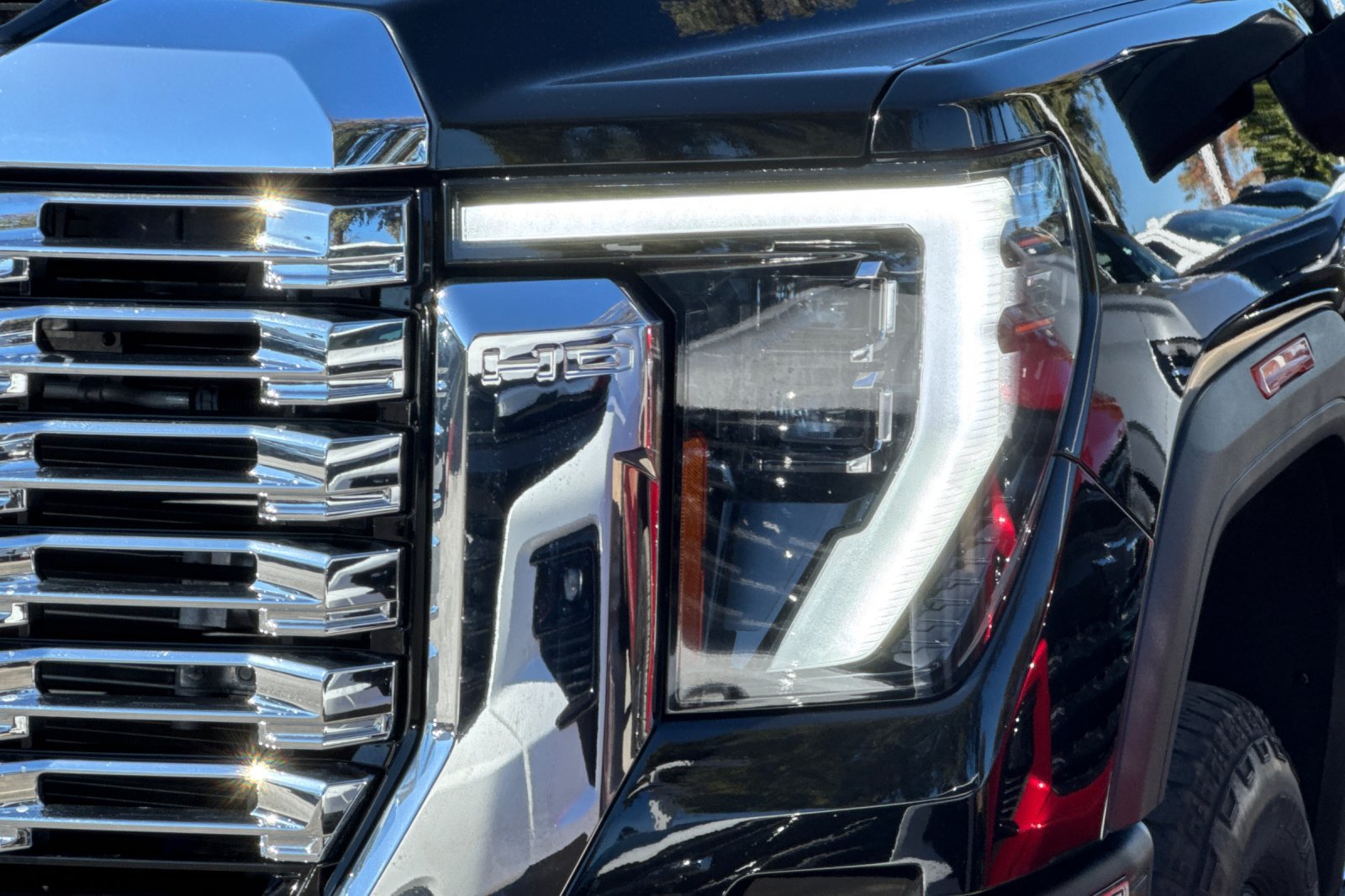 Used 2024 GMC Sierra 2500 Denali w/ Denali Reserve Package AWD/4WD image 49