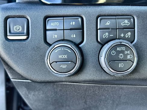 New 2026 Chevrolet Silverado 2500 High Country w/ Technology Package image 39