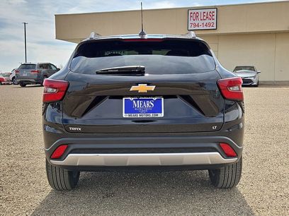Used 2025 Chevrolet Trax LT w/ LT Convenience Package