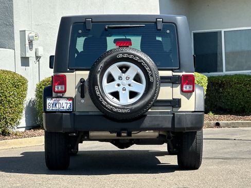 Used 2017 Jeep Wrangler Sport w/ Quick Order Package 24S image 8