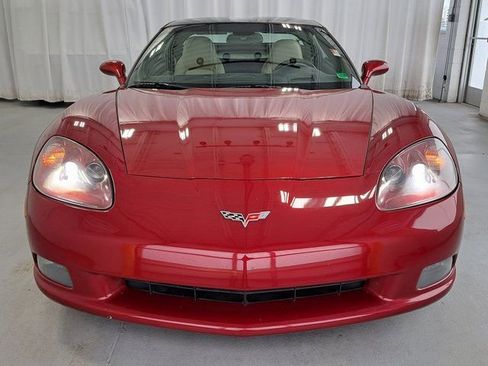 Used 2008 Chevrolet Corvette Base w/ Preferred Equipment Group image 3