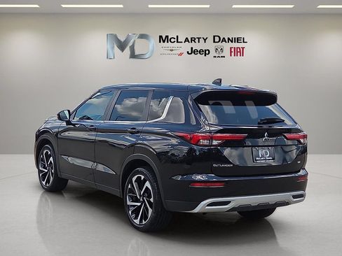 Used 2024 Mitsubishi Outlander SE AWD/4WD image 4