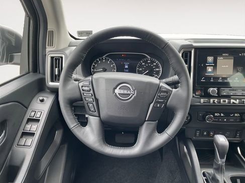 New 2026 Nissan Frontier SV image 12