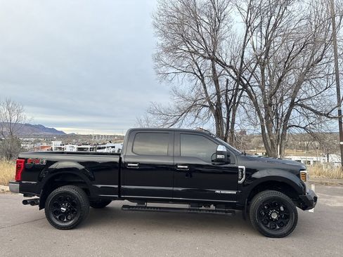Certified 2018 Ford F350 Lariat w/ Chrome Package image 8