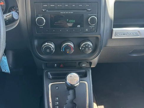 Used 2015 Jeep Compass Sport w/ Power Value Group FWD image 21