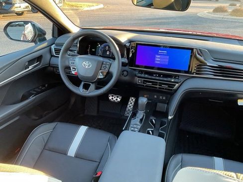 New 2026 Toyota Camry SE image 18