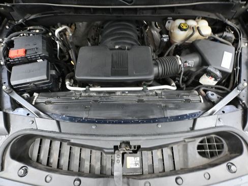Used 2021 GMC Yukon SLT w/ SLT Luxury Plus Package AWD/4WD image 58