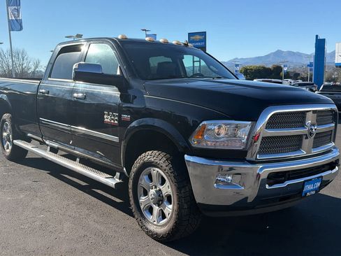 Used 2015 RAM 2500 Limited image 3