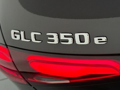 Certified 2025 Mercedes-Benz GLC 350e 4MATIC image 9