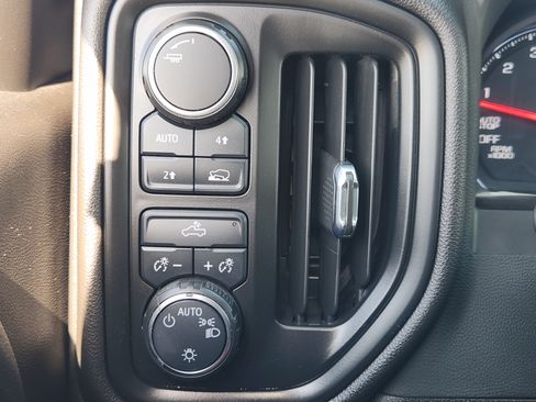 Used 2023 Chevrolet Silverado 1500 W/T w/ Trailering Package AWD/4WD image 22
