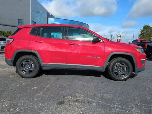 Used 2018 Jeep Compass Sport w/ Tech Group image 3