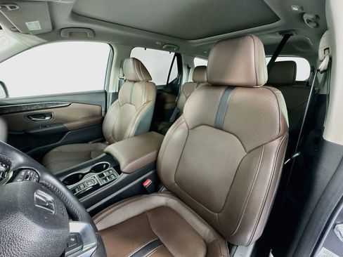 Certified 2023 Honda Pilot Elite image 22