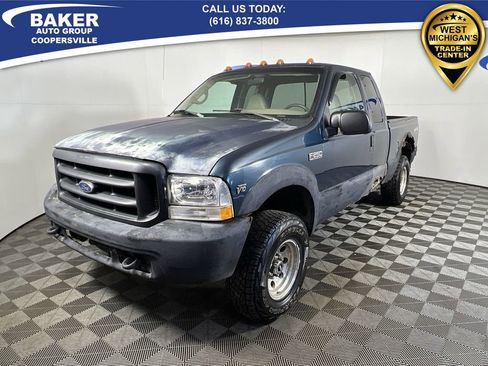 Used 1999 Ford F250 XLT image 1