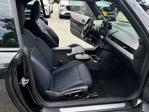 Used 2025 MINI Cooper S FWD image 32