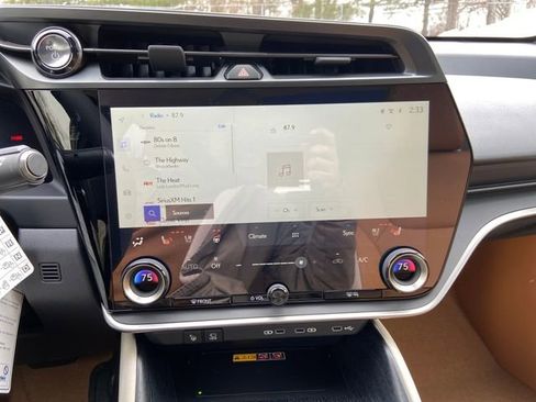 New 2026 Lexus RZ 450e AWD image 18