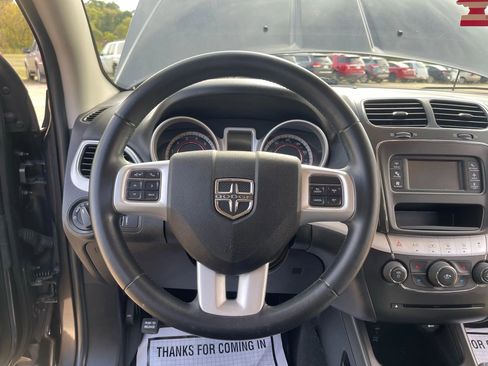 Used 2017 Dodge Journey SE w/ Popular Equipment Group image 18