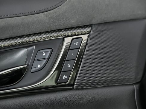 Used 2016 Cadillac CTS V w/ Luxury Package RWD image 19
