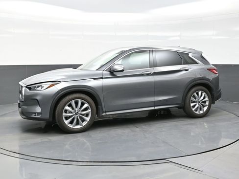 Used 2022 INFINITI QX50 Luxe image 3