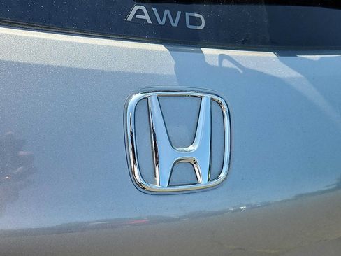Used 2025 Honda HR-V EX-L image 29
