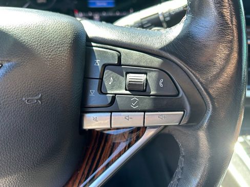 Used 2021 Cadillac Escalade Premium Luxury w/ Driver Assist Tech Package AWD/4WD image 12