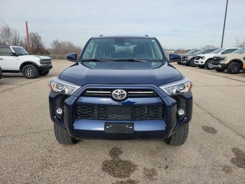 Used 2024 Toyota 4Runner SR5 image 18