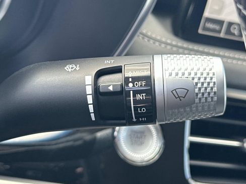 Used 2026 Genesis G70 2.5T RWD image 21