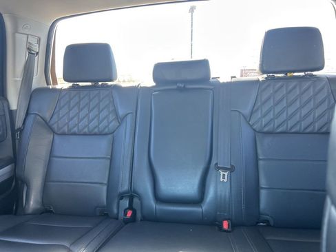 Used 2019 Toyota Tundra Platinum image 11