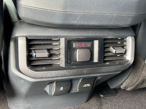 Used 2022 Ford F150 Platinum w/ Equipment Group 701A High AWD/4WD image 17