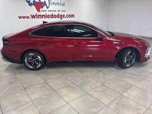 Used 2024 Hyundai Sonata SEL w/ Convenience Package FWD image 5