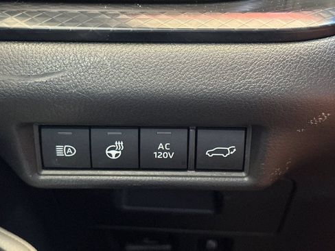 Certified 2025 Toyota Grand Highlander AWD Hybrid image 33