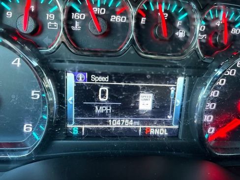 Used 2018 Chevrolet Tahoe LT AWD/4WD image 26