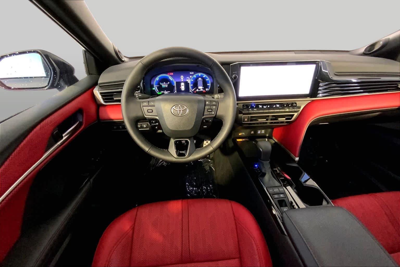 Used 2026 Toyota Camry XSE w/ Premium Package AWD/4WD image 6
