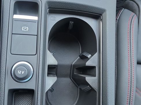 Used 2025 Audi Q3 2.0T Premium Plus w/ Premium Plus Package image 25