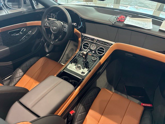Used 2021 Bentley Continental GT Mulliner AWD/4WD image 28