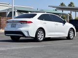 Used 2021 Toyota Corolla LE image 3