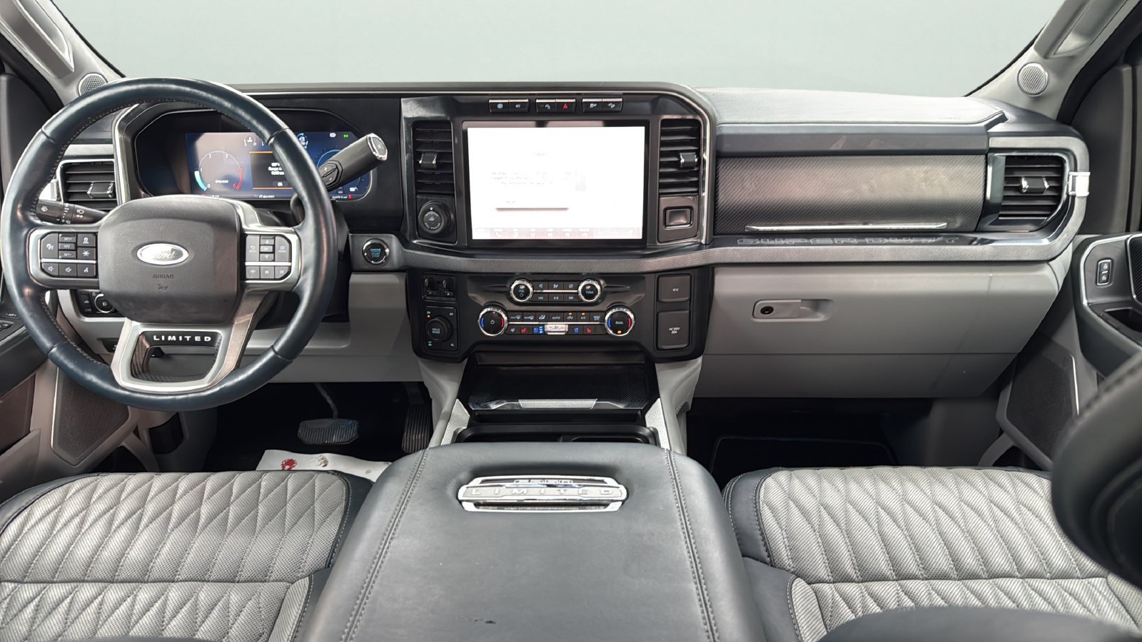 Used 2024 Ford F250 Limited w/ FX4 Off-Road Package AWD/4WD image 21