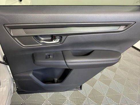 Used 2026 Honda CR-V Sport image 40