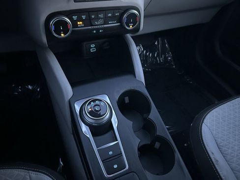 Used 2023 Ford Escape Active image 27