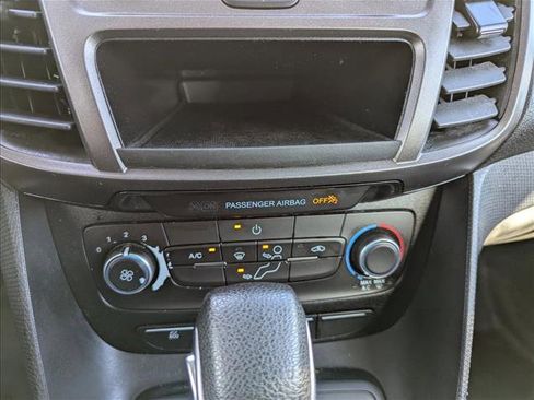 Used 2022 Ford Transit Connect XL FWD image 19
