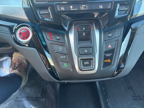 Used 2022 Honda Odyssey Touring image 18