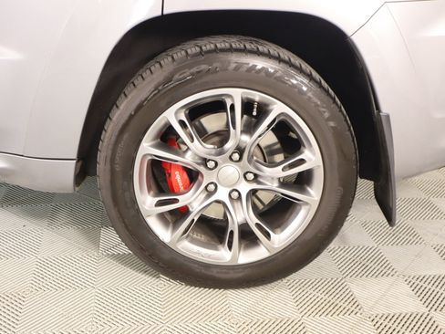 Used 2020 Jeep Grand Cherokee SRT w/ Trailer Tow Group IV image 19