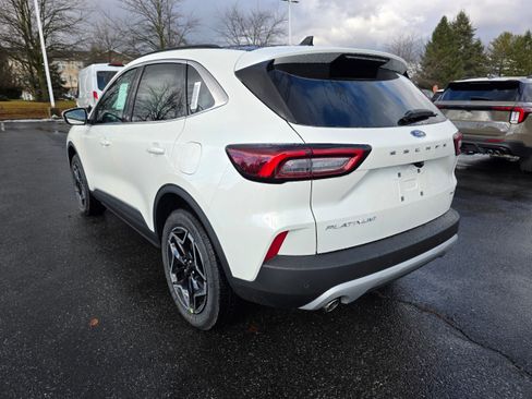 New 2026 Ford Escape Platinum w/ Premium Technology Package AWD/4WD image 10