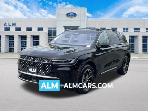 Used 2024 Lincoln Nautilus Premier w/ Equipment Group 102A image 1