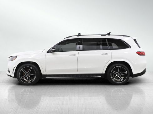 Used 2023 Mercedes-Benz GLS 580 4MATIC image 3