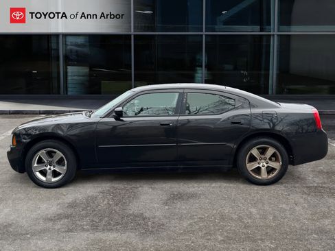 Used 2010 Dodge Charger SXT image 9